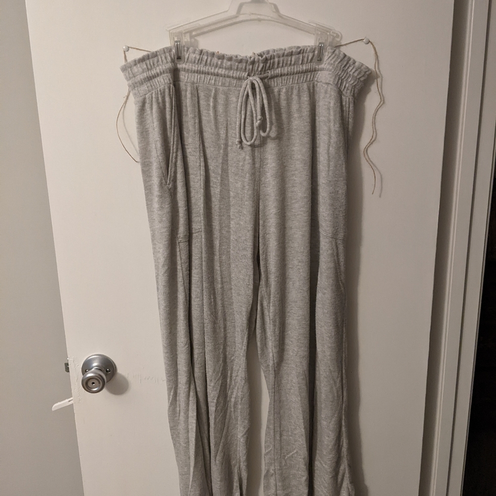 Bundle of 2 maternity/postpartum lounge pants/pajama pants